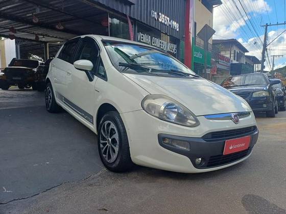 FIAT PUNTO 1.6 ESSENCE 16V FLEX 4P AUTOMATIZADO FIAT PUNTO 1.6 ESSENCE 16V FLEX 4P AUTOMATIZADO